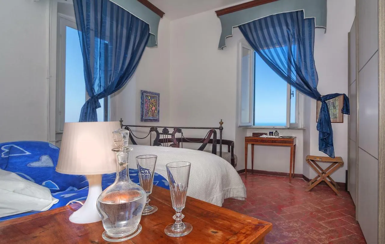 Villa Eugenia Livorno 4*,  Italia
